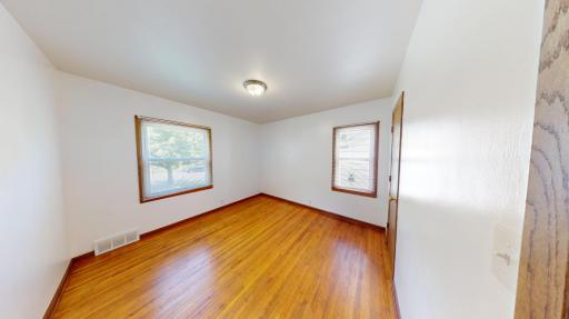 1223 James Avenue, Albert Lea, MN 56007