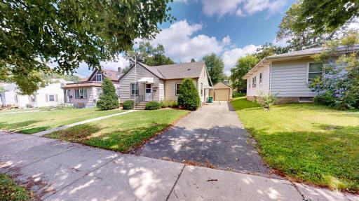 1223 James Avenue, Albert Lea, MN 56007
