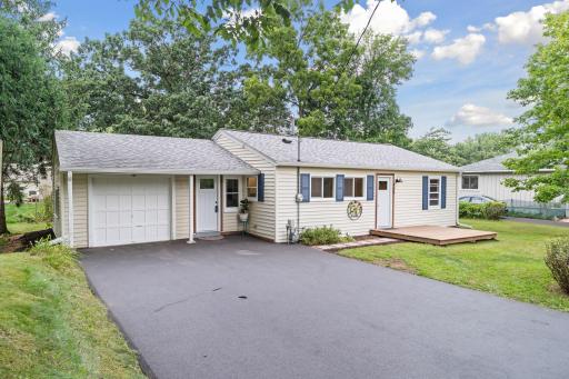 405 Warner Avenue S, Willernie, MN 55090