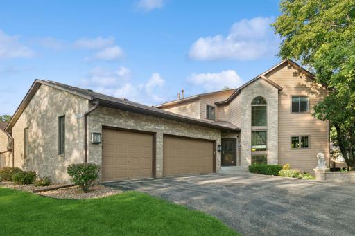 13306 Huntington Circle, Saint Paul, MN 55124