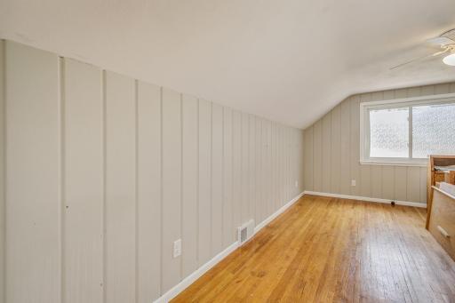 1646 Burke Avenue E, Saint Paul, MN 55109