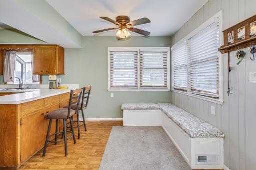 1646 Burke Avenue E, Saint Paul, MN 55109