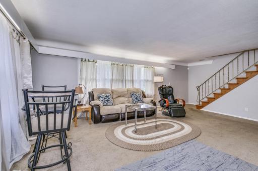 1646 Burke Avenue E, Saint Paul, MN 55109