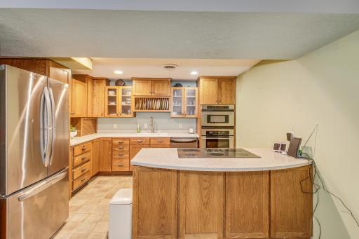 1646 Burke Avenue E, Saint Paul, MN 55109