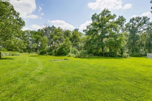 1646 Burke Avenue E, Saint Paul, MN 55109