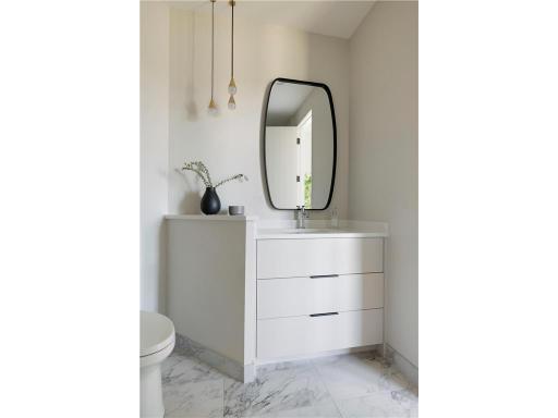 Interior photos are of a similar Swanson Homes build and are shown for inspiration; final design, features, and finishes may vary.