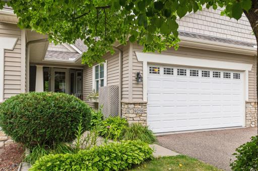 9258 Francis Lane, Eden Prairie, MN 55347