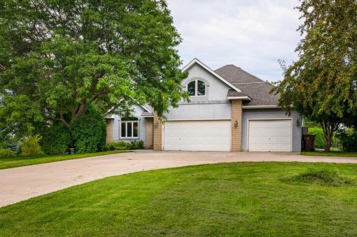 829 Jasmine Avenue N, Lake Elmo, MN 55042