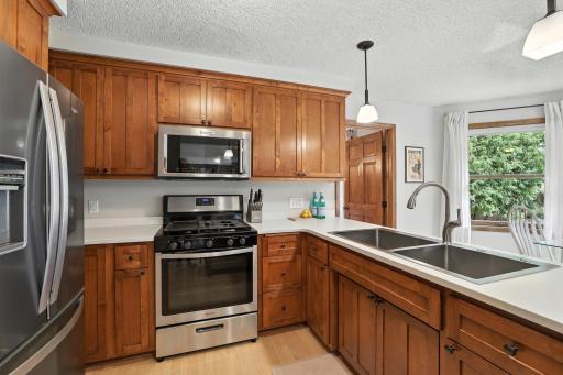 Gorgeous kitchen with all new stainless steel appliances