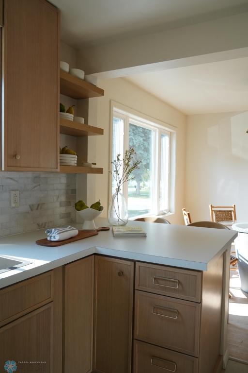 06-Kitchen.jpg