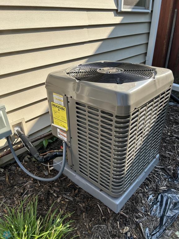 40-Brand new AC.jpg
