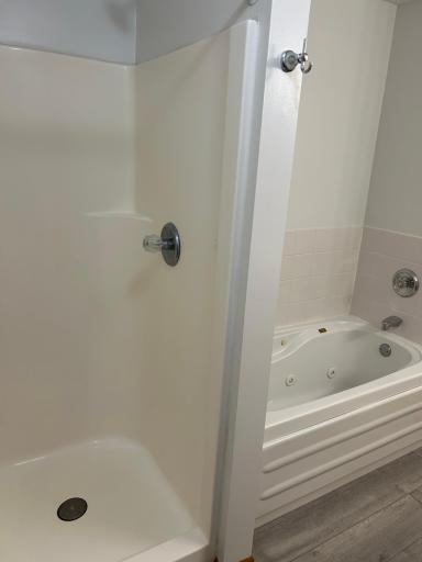 7122 Excelsior Way, Saint Louis Park, MN 55426