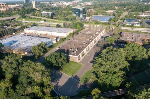 5624_lincoln_drive_edina_drone_aerial_017.jpg
