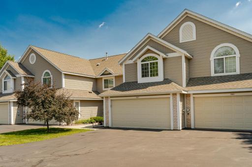 1987 Waterford Place SW, Rochester, MN 55902