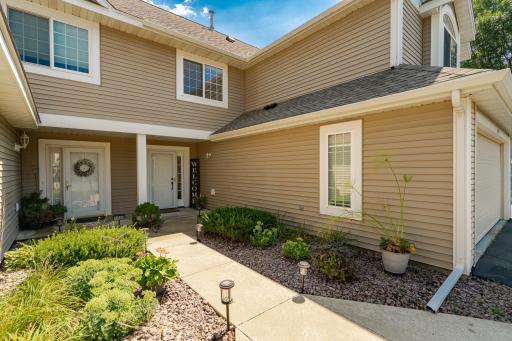 1987 Waterford Place SW, Rochester, MN 55902