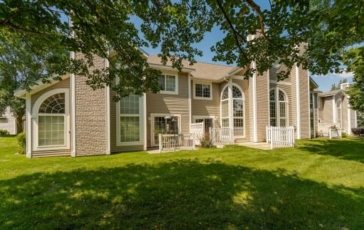 1987 Waterford Place SW, Rochester, MN 55902