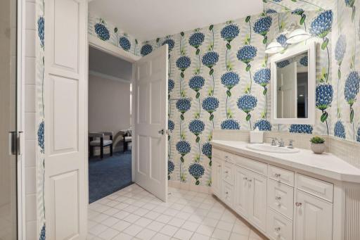 4940 Meadville Street - Upper Bath 1.jpg