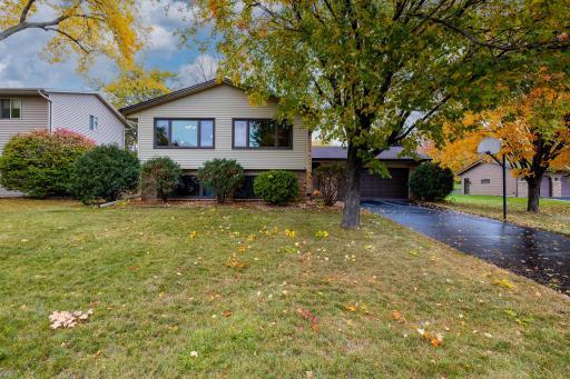 5204 W 111th Street, Bloomington, MN 55437