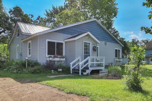 612 3rd Street N, Pine River, MN 56474