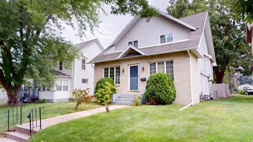 819 4th Avenue NE, Austin, MN 55912