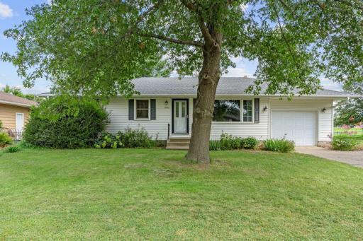 1002 14th Street W, Hastings, MN 55033