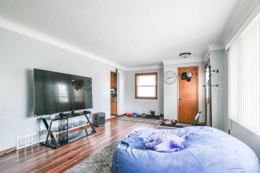 1127 9th Avenue S, South Saint Paul, MN 55075