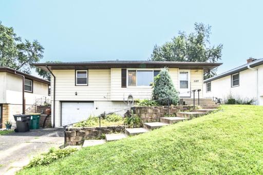 1127 9th Avenue S, South Saint Paul, MN 55075
