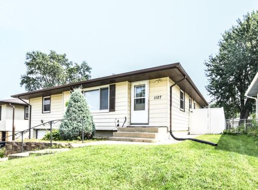 1127 9th Avenue S, South Saint Paul, MN 55075