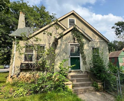 4432 James Avenue N, Minneapolis, MN 55412
