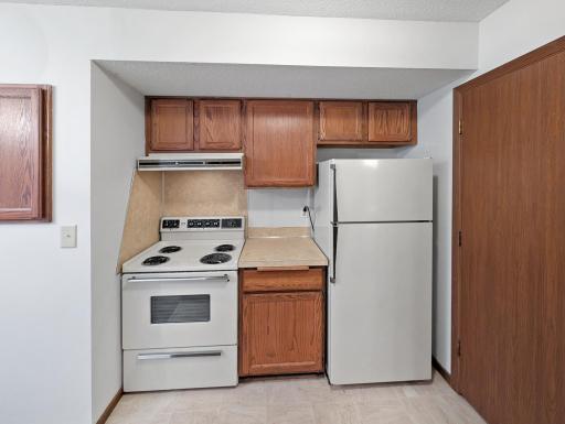 4694 Lenore Lane, Eagan, MN 55122
