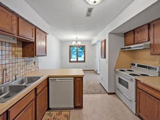 4694 Lenore Lane, Eagan, MN 55122