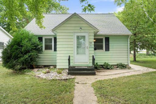 505 1st Street NW, Wells, MN 56097