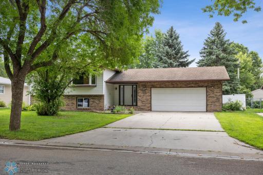 415 Brook Avenue, Moorhead, MN 56560