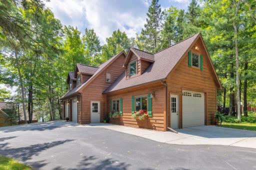 38411 N Sugar Lake Road, Cohasset, MN 55721
