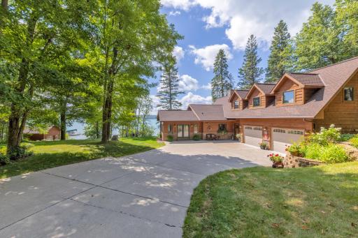 38411 N Sugar Lake Road, Cohasset, MN 55721