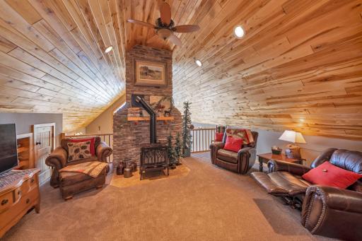 38411 N Sugar Lake Road, Cohasset, MN 55721