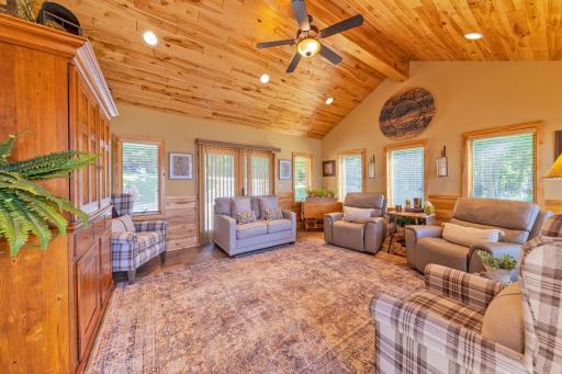 38411 N Sugar Lake Road, Cohasset, MN 55721