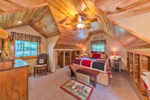 38411 N Sugar Lake Road, Cohasset, MN 55721