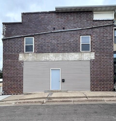 108 Grove Street W, Caledonia, MN 55921