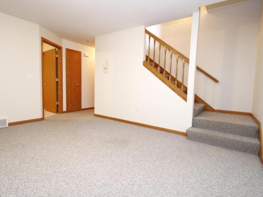 410 Lee Street, B, Durand, WI 54736