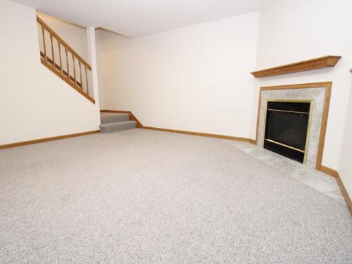 410 Lee Street, B, Durand, WI 54736