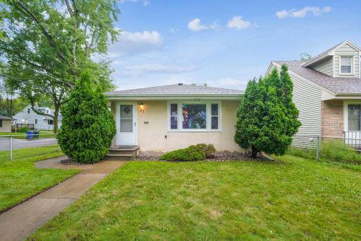 87 Hoyt Avenue W, Saint Paul, MN 55117