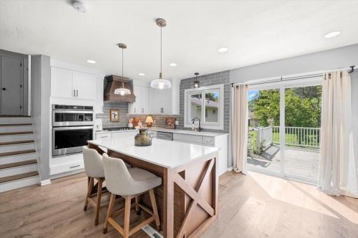 1655 Walnut Lane, Eagan, MN 55122