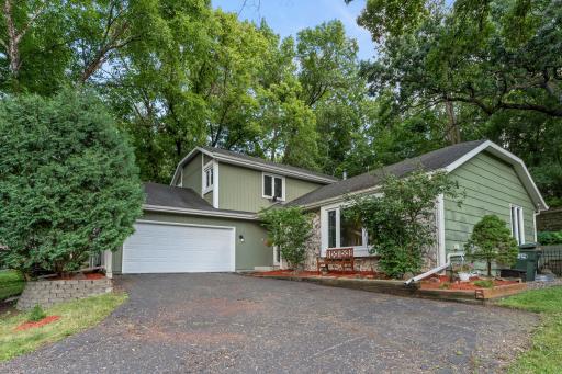 1276 Dunberry Lane, Saint Paul, MN 55123