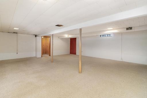 101 Sunrise Avenue N, New Prague, MN 56071