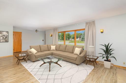 101 Sunrise Avenue N, New Prague, MN 56071