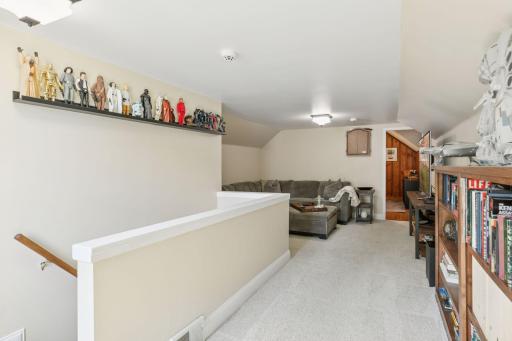 561 Cretin Avenue S, Saint Paul, MN 55116