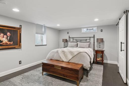 561 Cretin Avenue S, Saint Paul, MN 55116