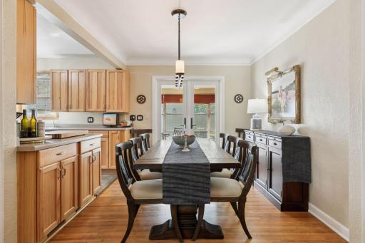 561 Cretin Avenue S, Saint Paul, MN 55116