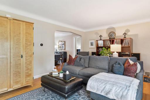 561 Cretin Avenue S, Saint Paul, MN 55116